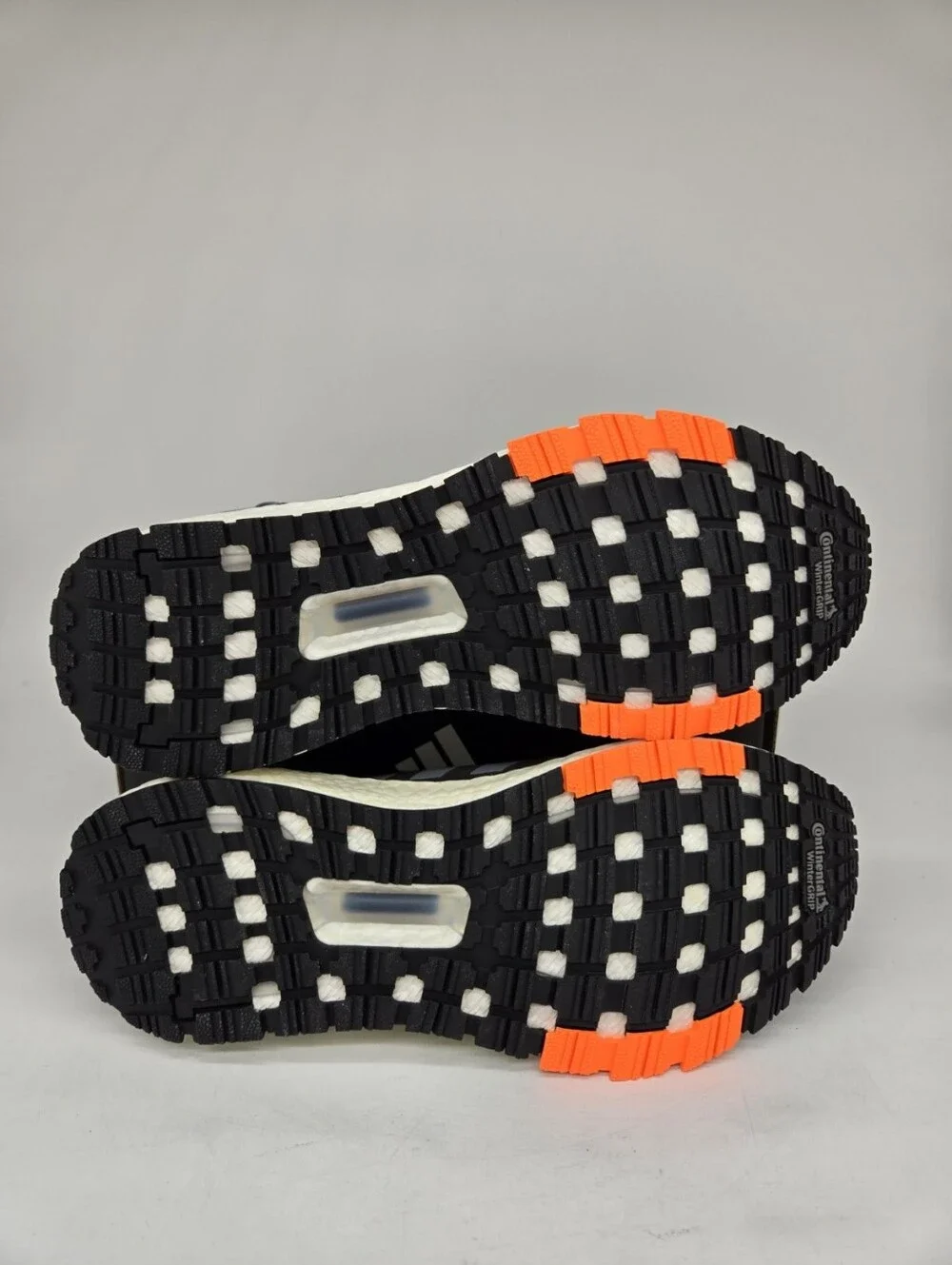 Adidas Men's UltraBoost Cold.RDY Q46488 Black Signal Orange Running Shoes Size 8